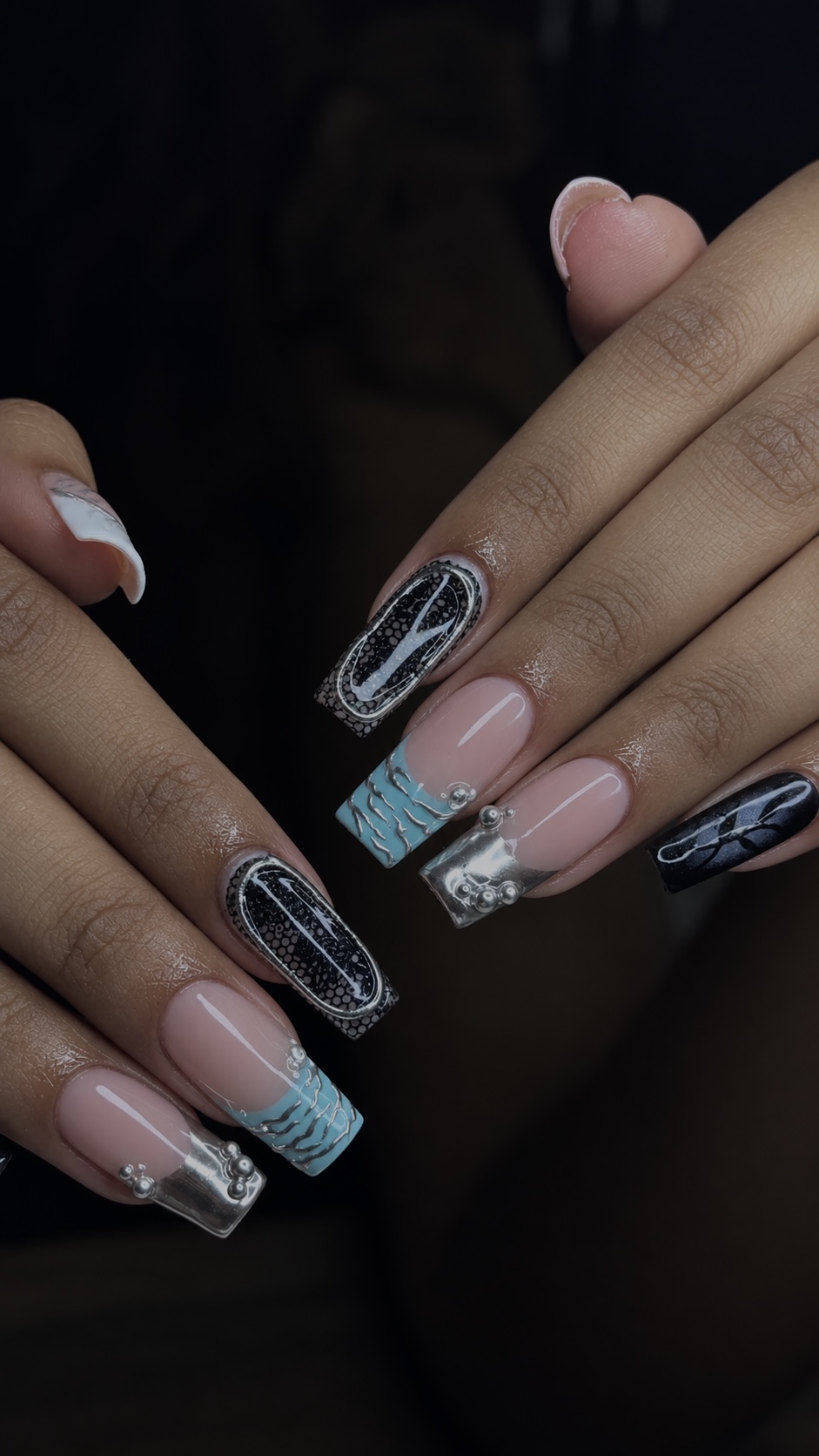 Maximalist nail art